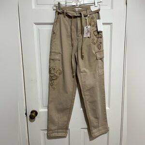 NEW Jessica Simpson Women’s Khaki Allie Cargo Pants Size 25‎